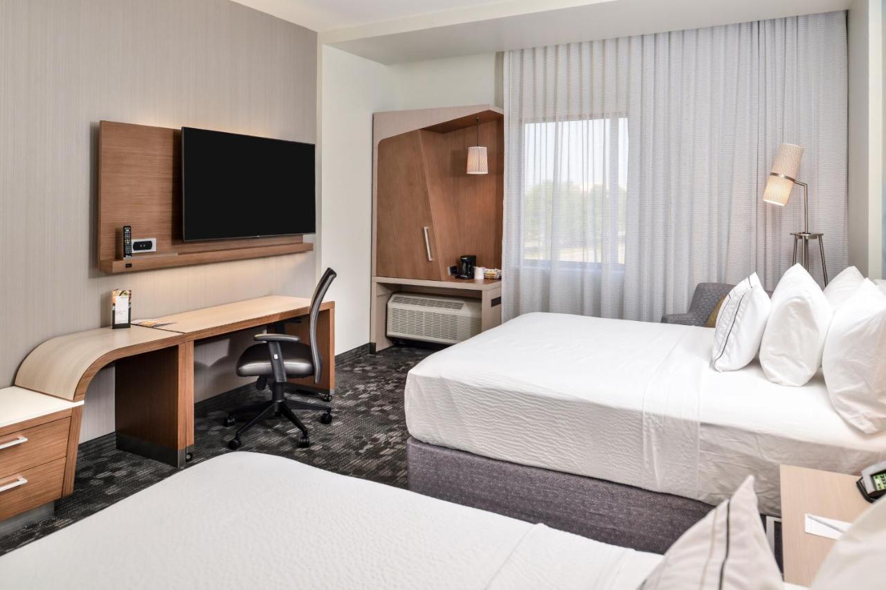 คอร์ตยาร์ด ชาร์ลอตต์ นอร์ทเลก Hotel ชาร์ล็อต ภายนอก รูปภาพ