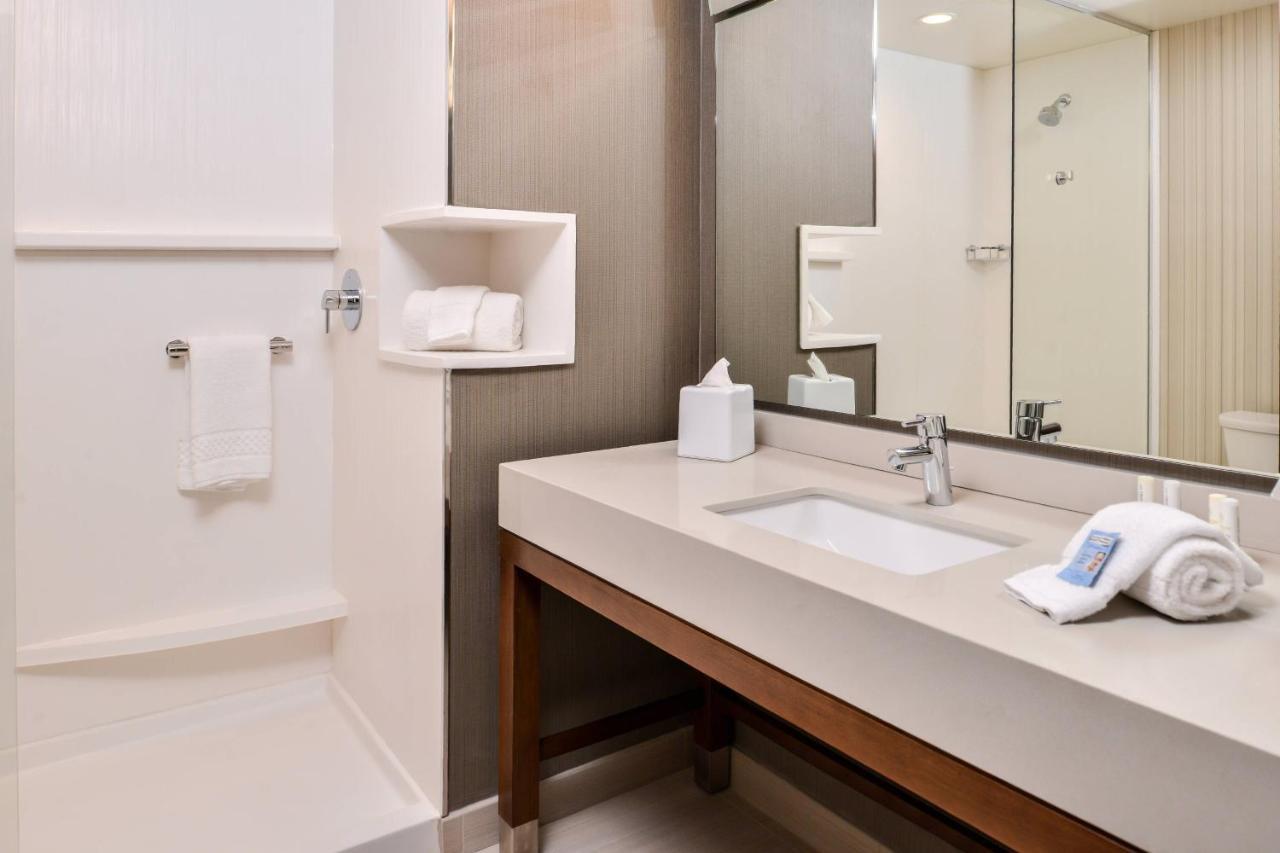 คอร์ตยาร์ด ชาร์ลอตต์ นอร์ทเลก Hotel ชาร์ล็อต ภายนอก รูปภาพ